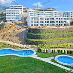 Апартаменты Two Bedroom To Rent In Carvajal Фуэнхирола