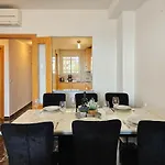 Апартаменты Two Bedroom To Rent In Carvajal