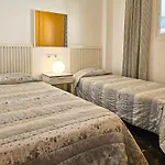 Two Bedroom To Rent In Carvajal * Fuengirola