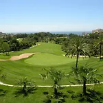 Two Bedroom To Rent In Carvajal Фуэнхирола