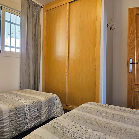 Apartamento Two Bedroom To Rent In Carvajal