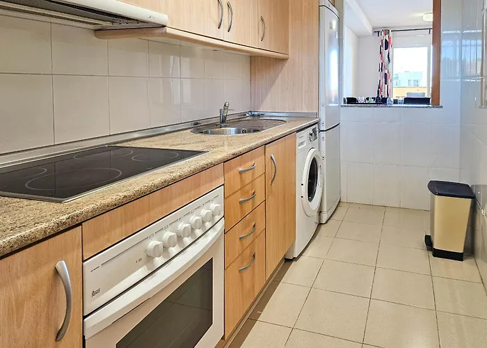 Two Bedroom To Rent In Carvajal Fuengirola