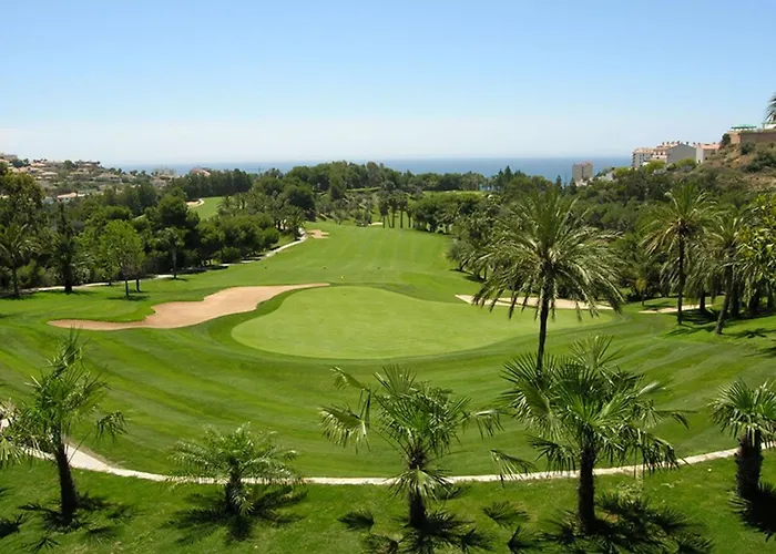 Two Bedroom To Rent In Carvajal Fuengirola