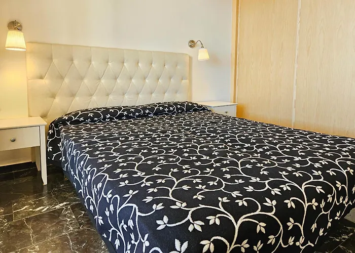 Two Bedroom To Rent In Carvajal アパート